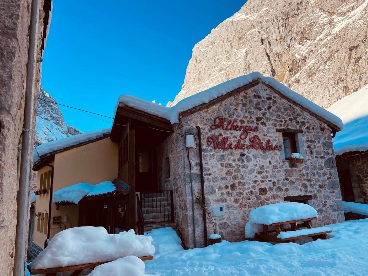 Albergue Villa De Bulnes Exterior photo